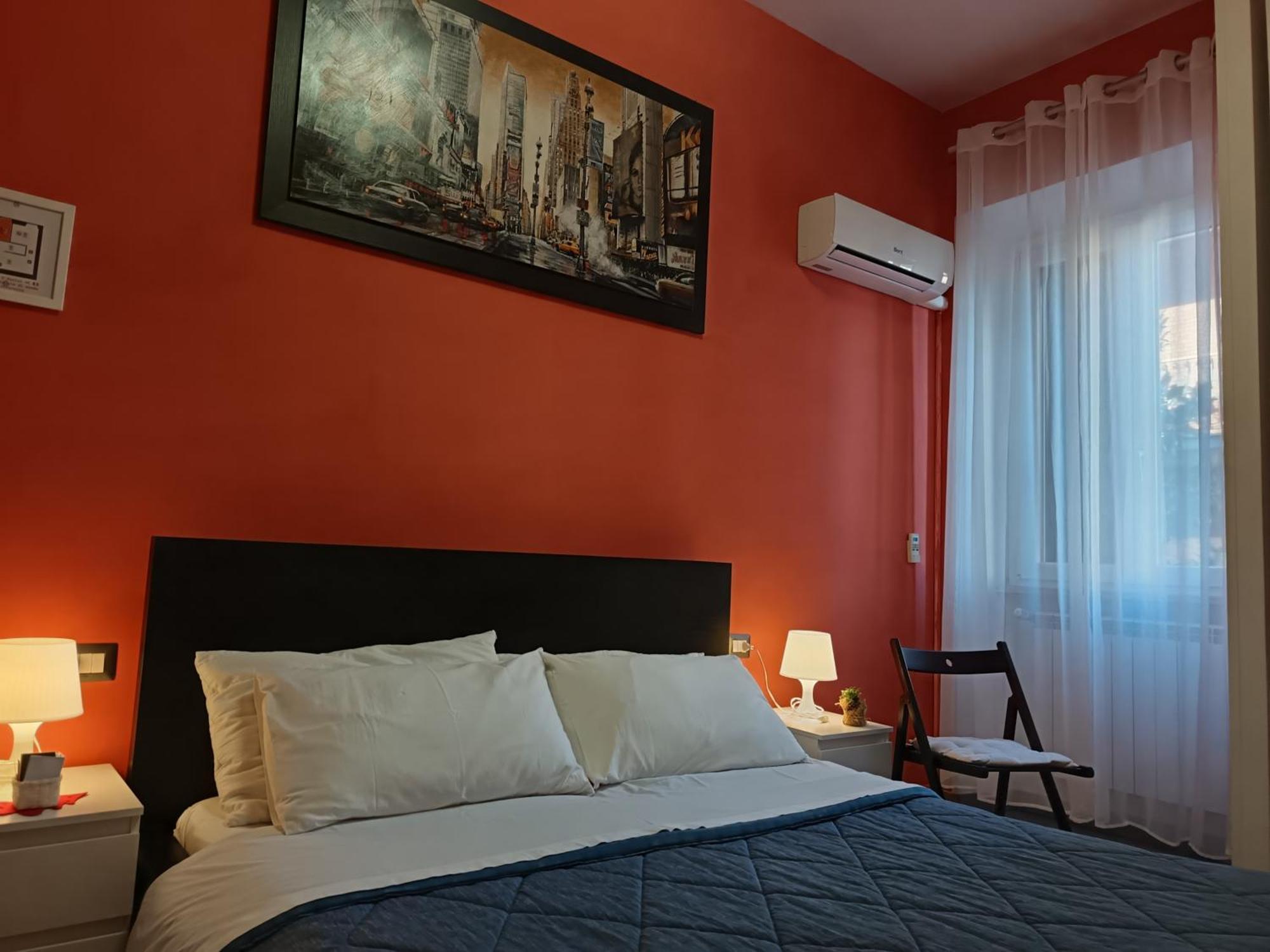 Adriatic Room 50 M Dalla Stazione Ferroviaria Di Ciampino E Dalla Navetta Aeroportuale Екстериор снимка